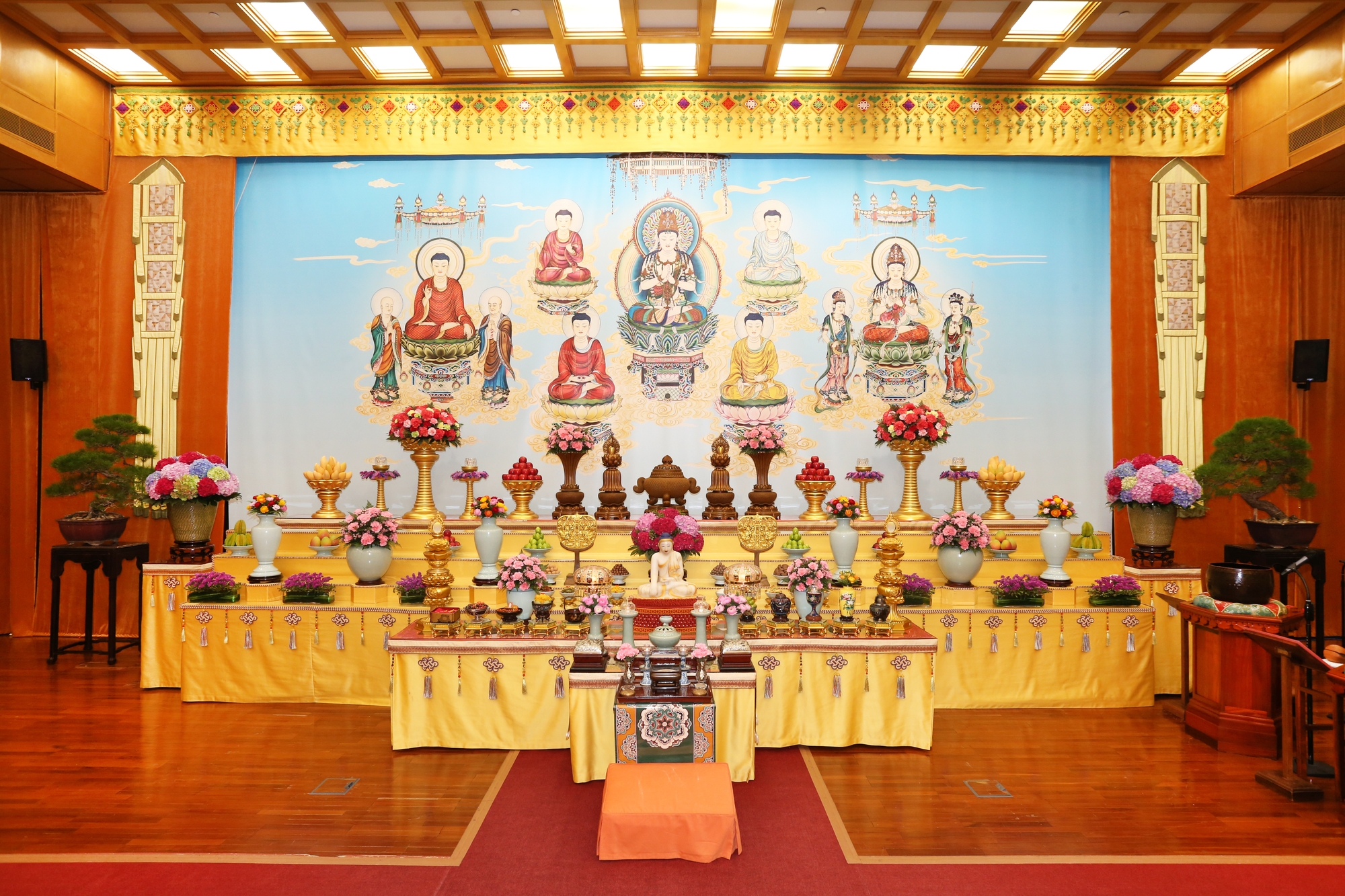 觀音誕法會莊嚴壇場
