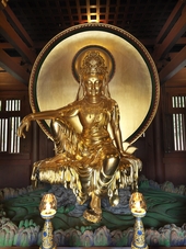 觀自在菩薩(木雕貼金)